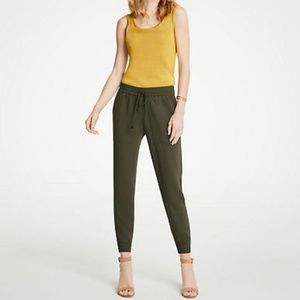 Ann Taylor NWT olive joggers